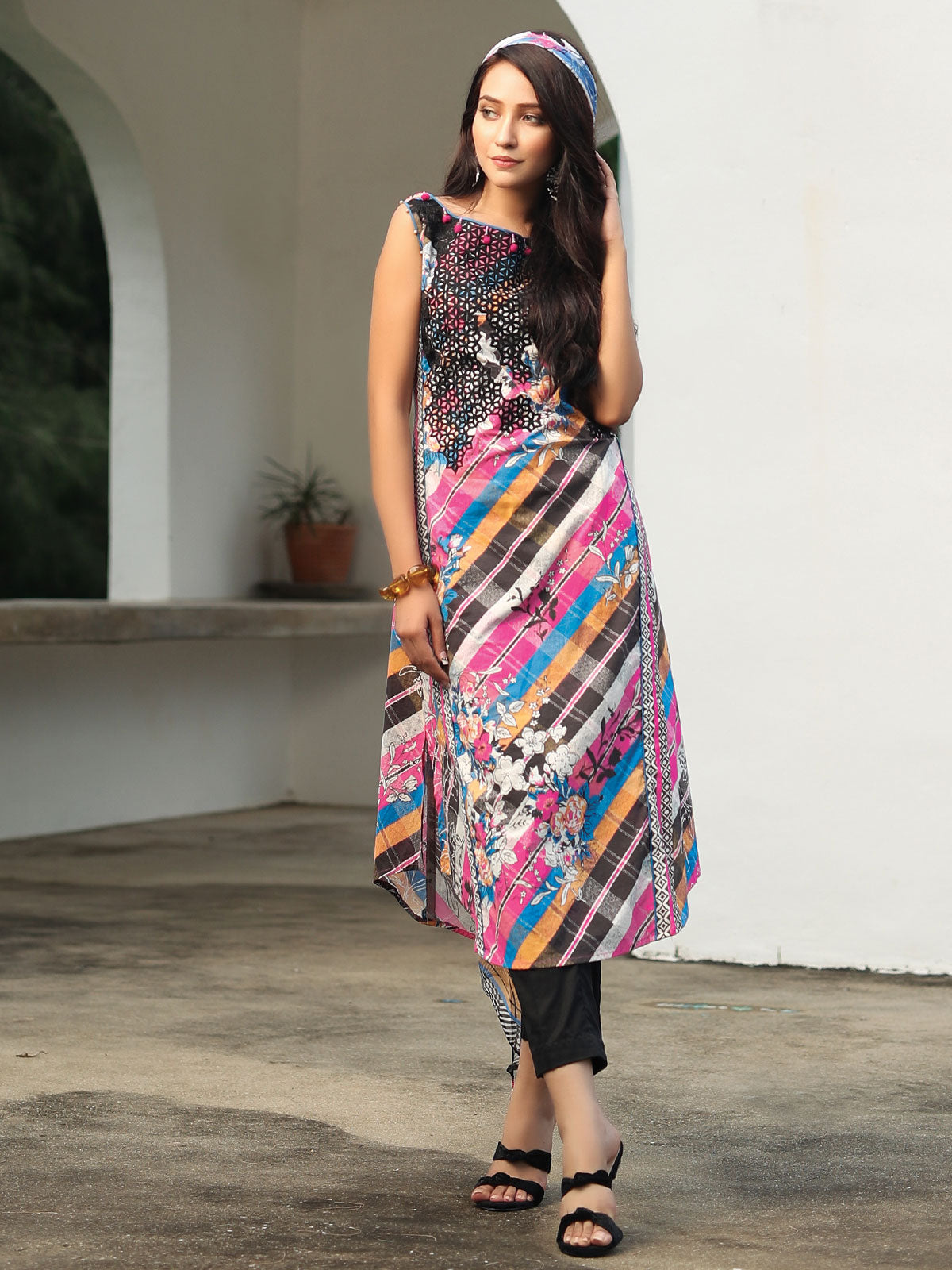 ELU19V4-19720 Unstitched Multi Embroidered Cambric 3 Piece