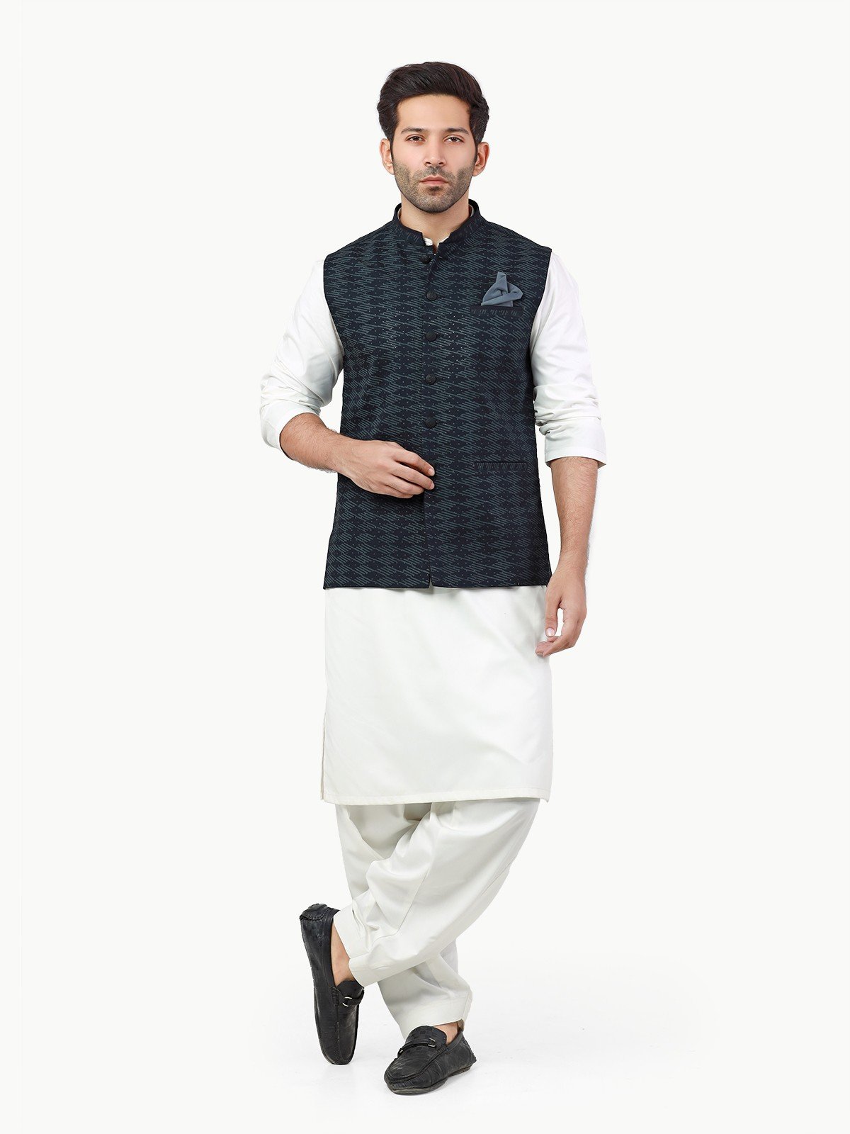 edenrobe Men's Brown Coat Pant - EMTCPC22-6822 – edenrobe Pakistan