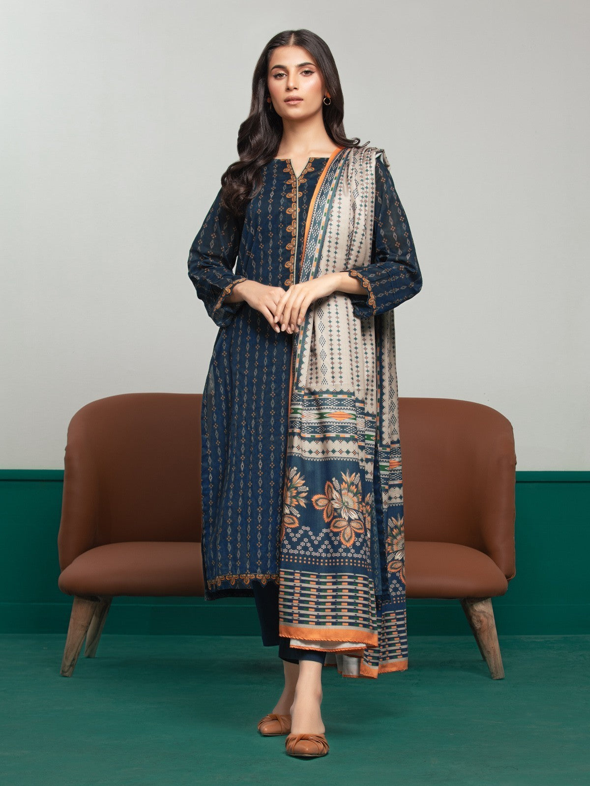 edenrobe Women s Navy Blue Unstitched 3PC Khaddar EWU23A3S 27640 3P edenrobe Pakistan