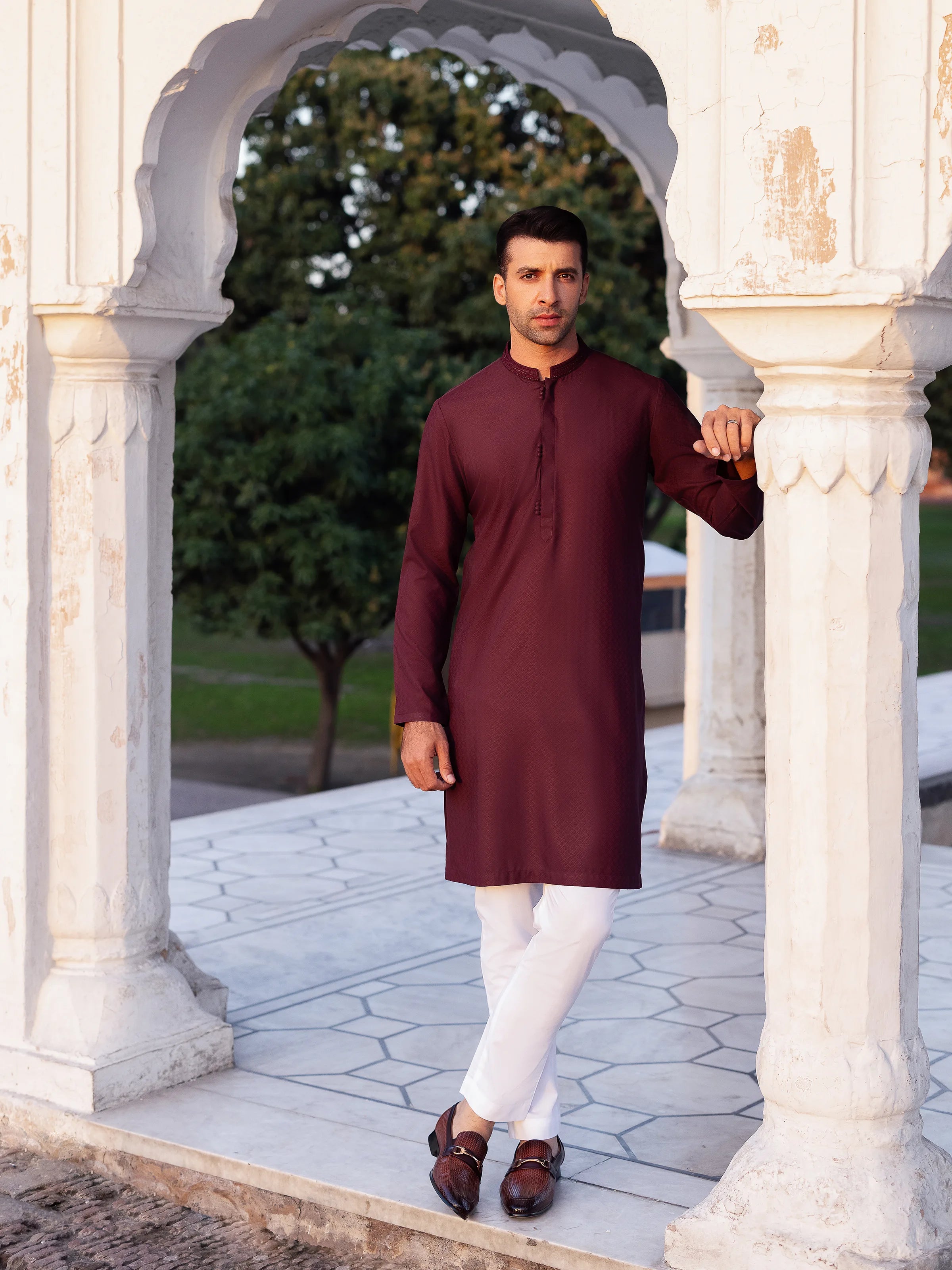 Men's Burgundy Kurta - EMTK5-99527