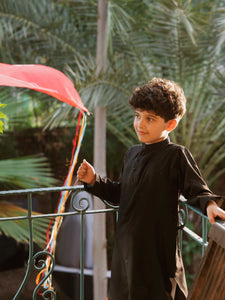 Boy's Black Kurta - EBTKC5-021