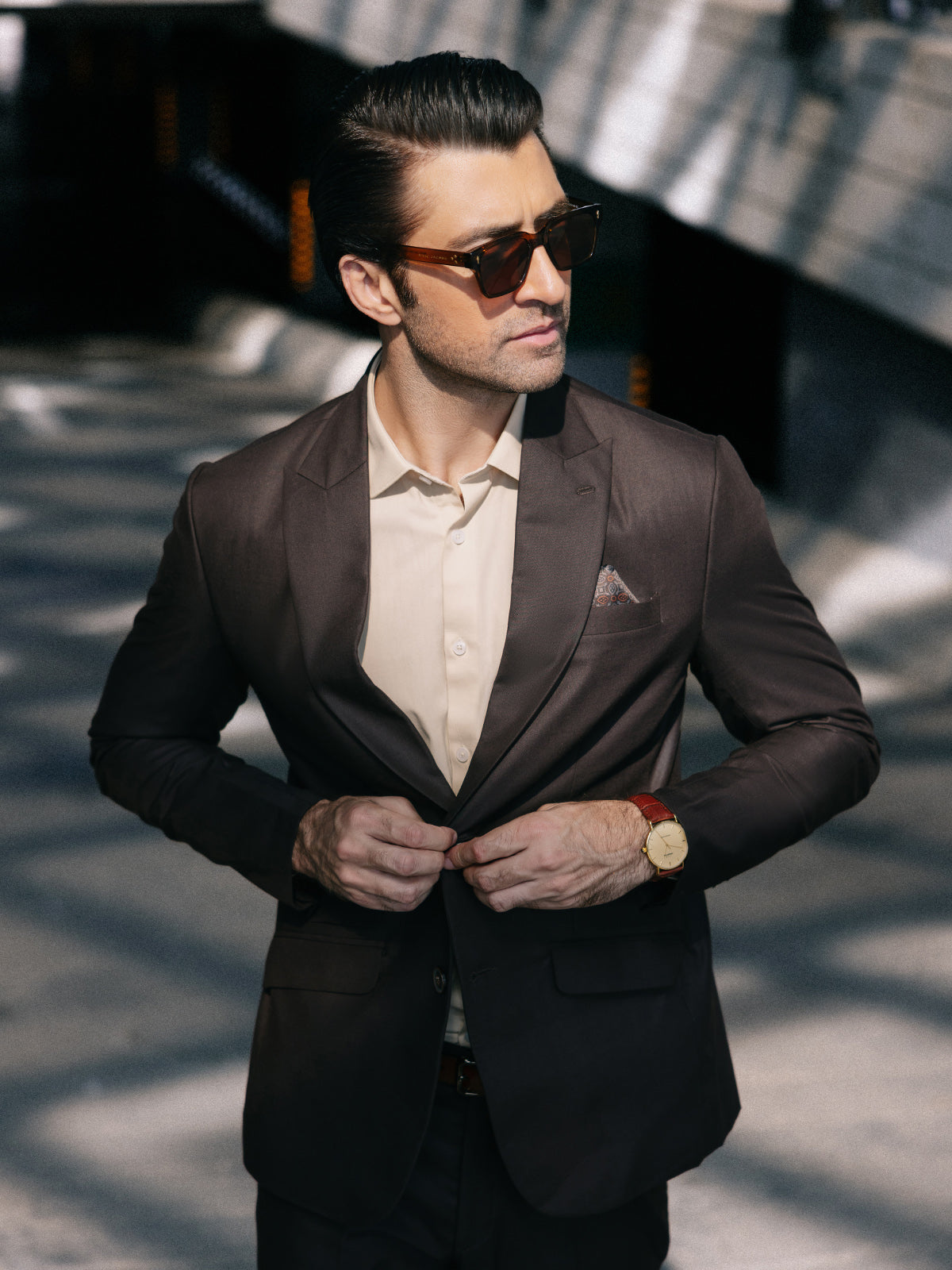 Brown Coat Black Pants Brown Blazer Black Pants Brown Blazer Tan