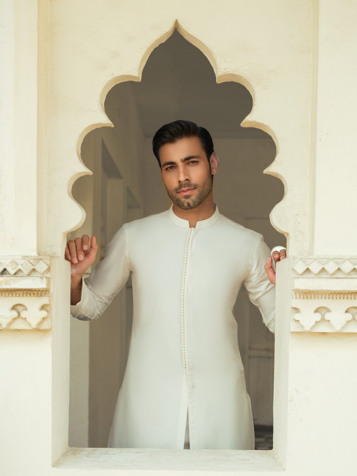 edenrobe Men's Off White Kurta Pajama - EMTSC23-109 – edenrobe Pakistan