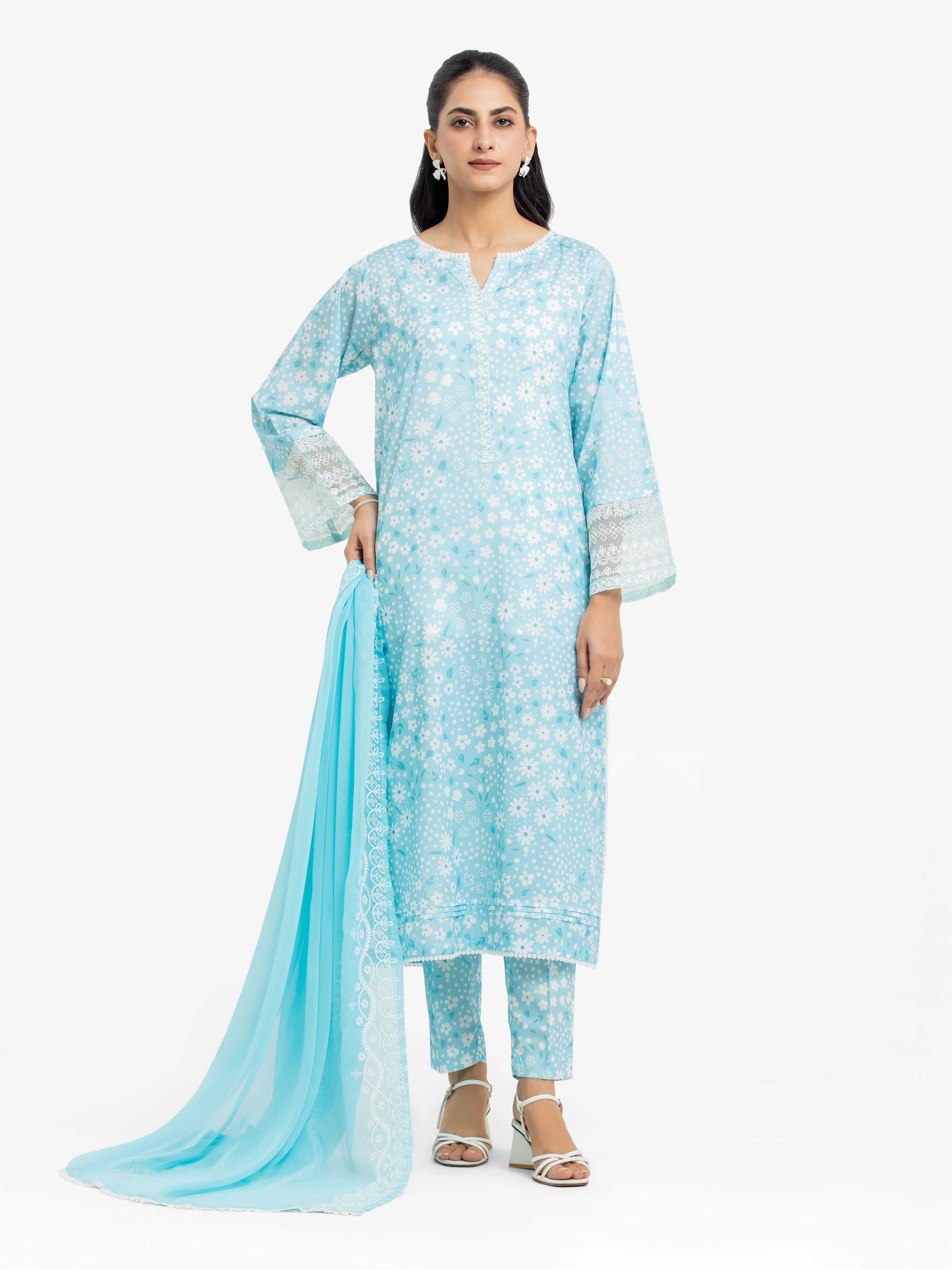 Pret 3Pc Embroidered Lawn Suit - EWTKE24-81015-3P