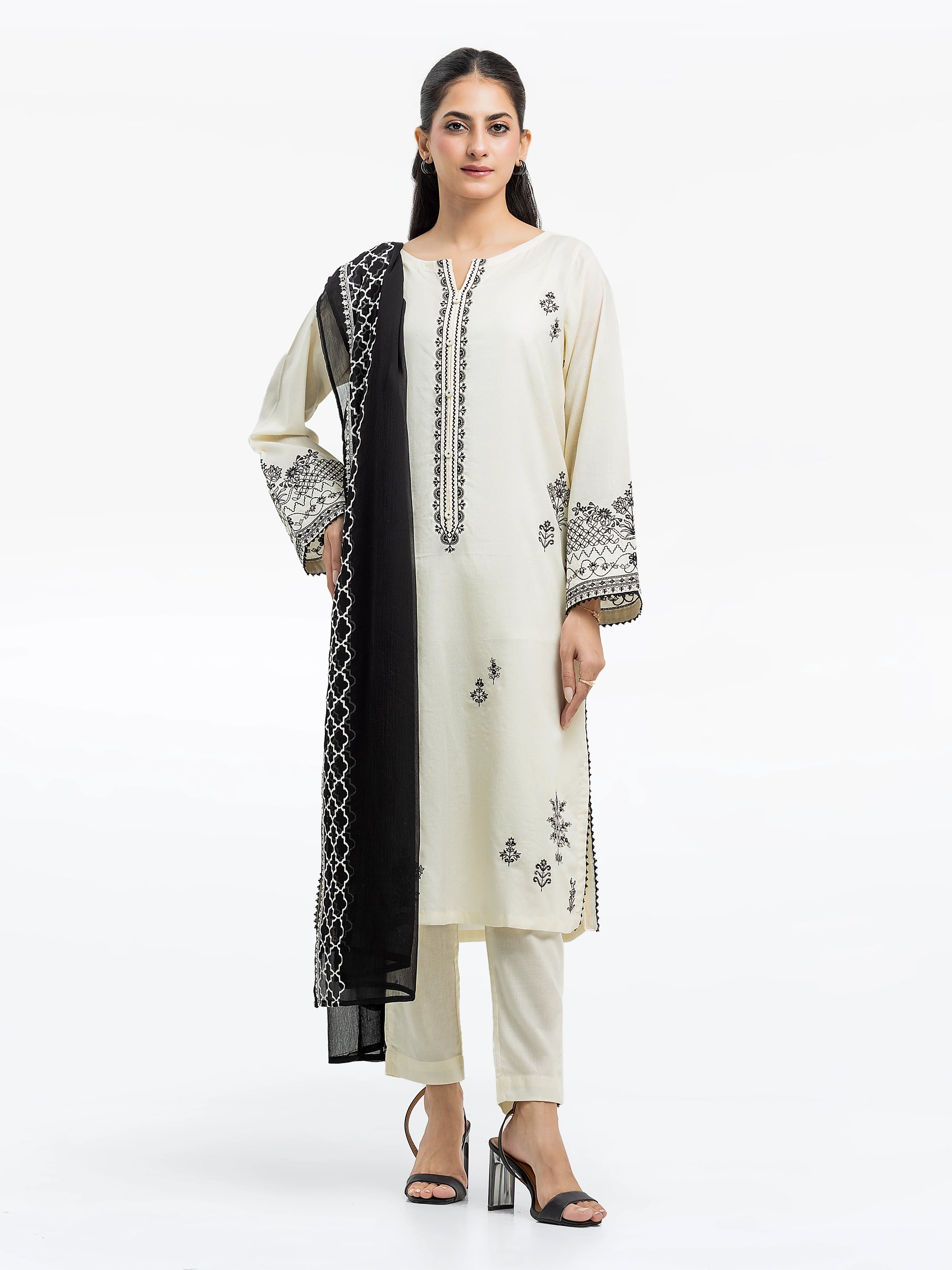 Pret 3Pc Embroidered Dobby Suit - EWTKE24-81330-3P