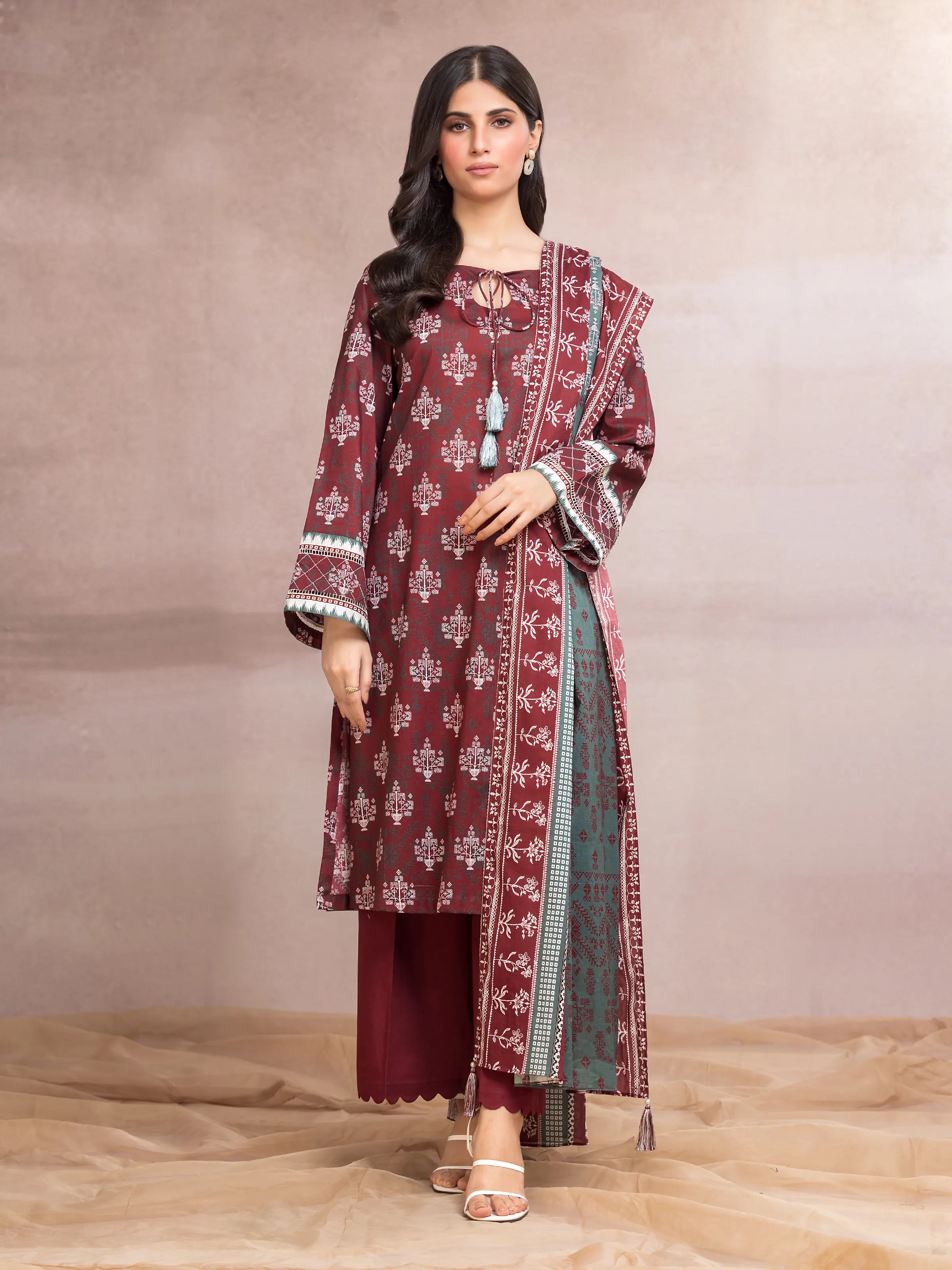 Unstitched Burgundy Printed Khaddar 3 Piece - EWU24A3-27095-3P