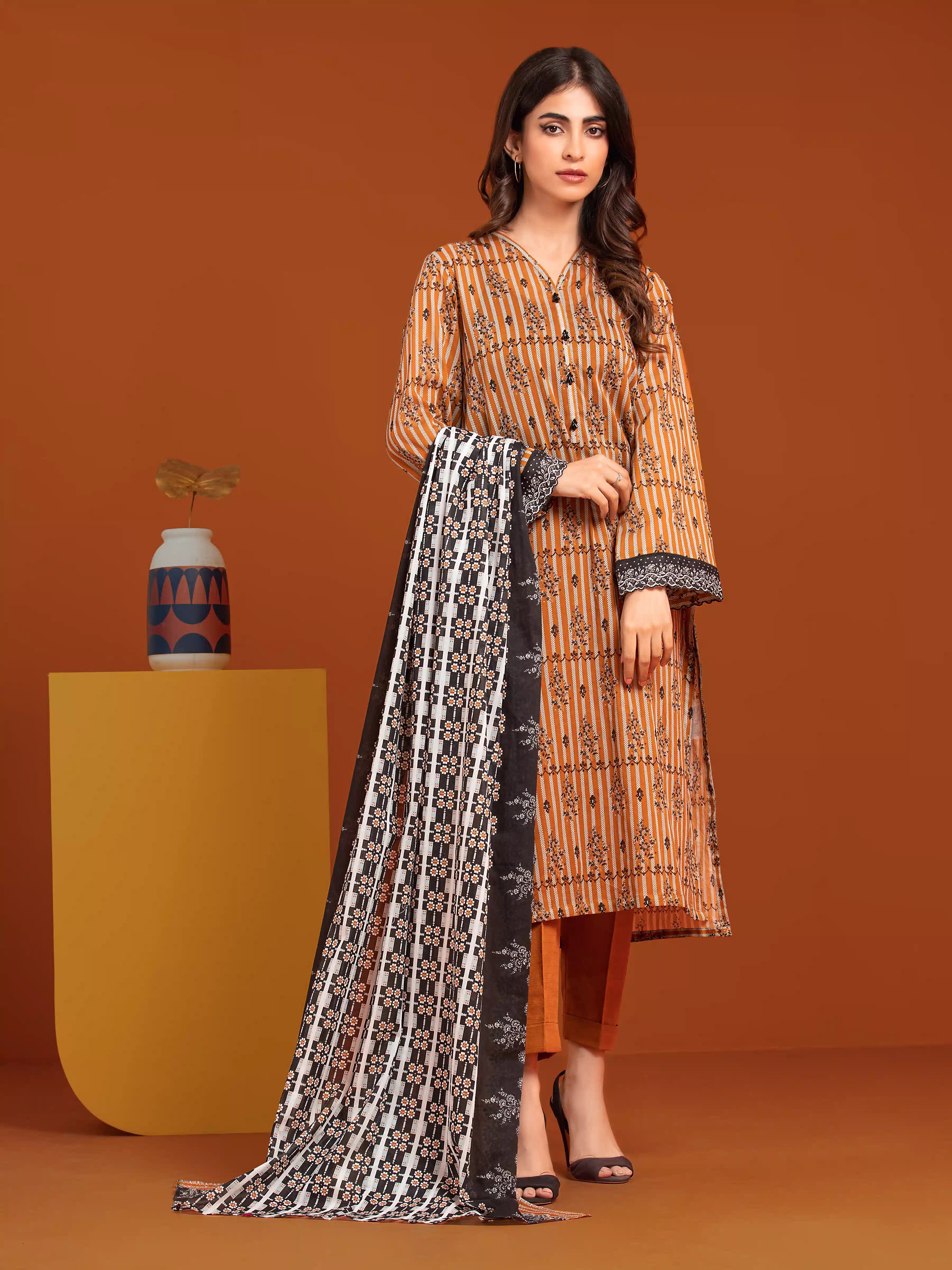 Unstitched Dark Mustard Printed Khaddar 3 Piece - EWU24A3-27190-3P