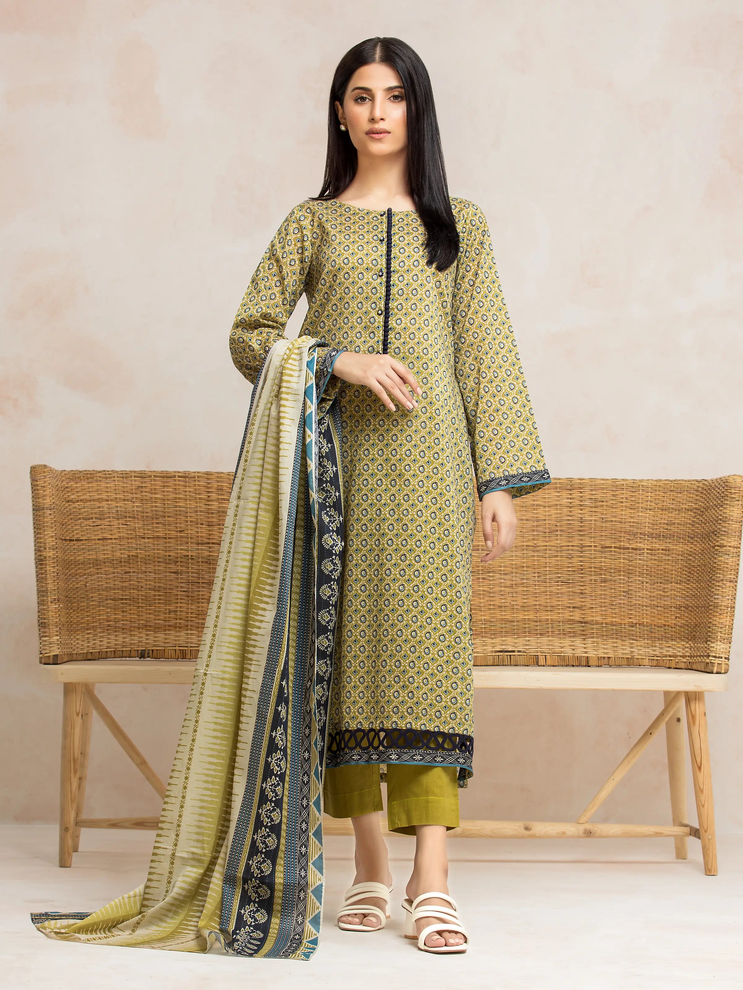 Unstitched Olive Printed Khaddar 3 Piece - EWU24A3-28042-3P