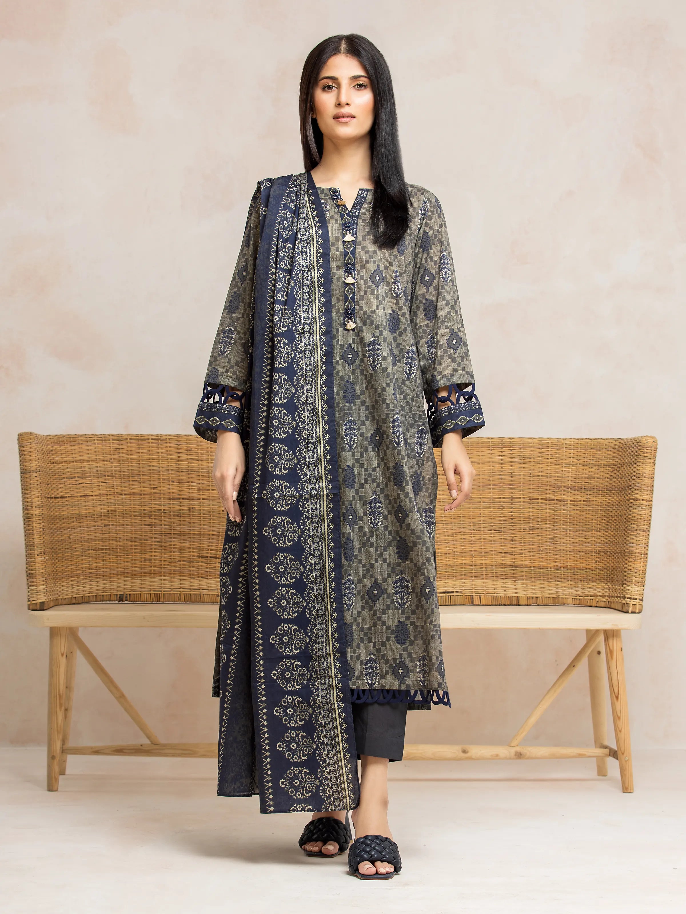 Unstitched Sage Green Printed Khaddar 3 Piece - EWU24A3-28211-3P