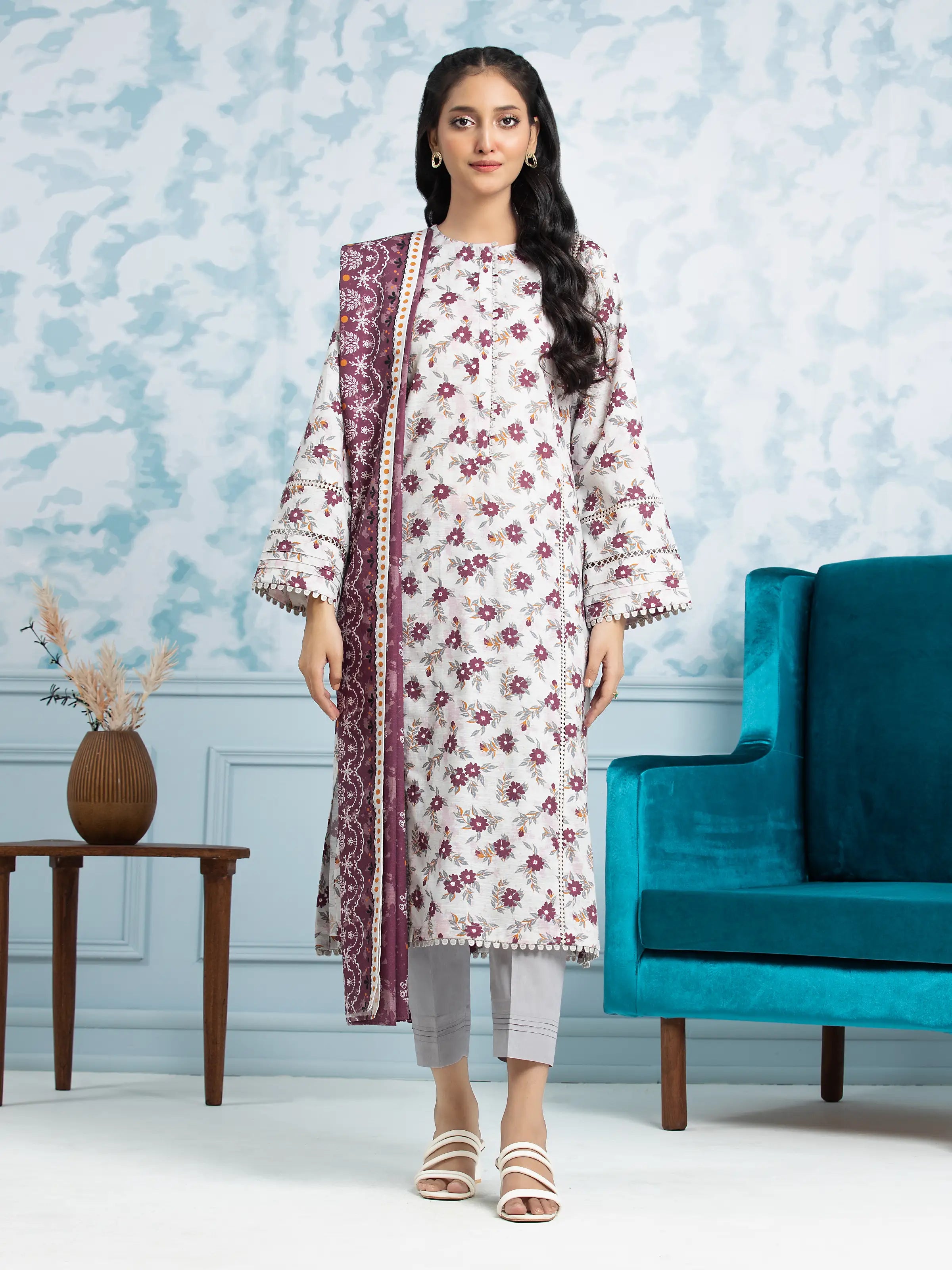 Unstitched White Multi Printed Khaddar 3 Piece - EWU24A3-29316-3P