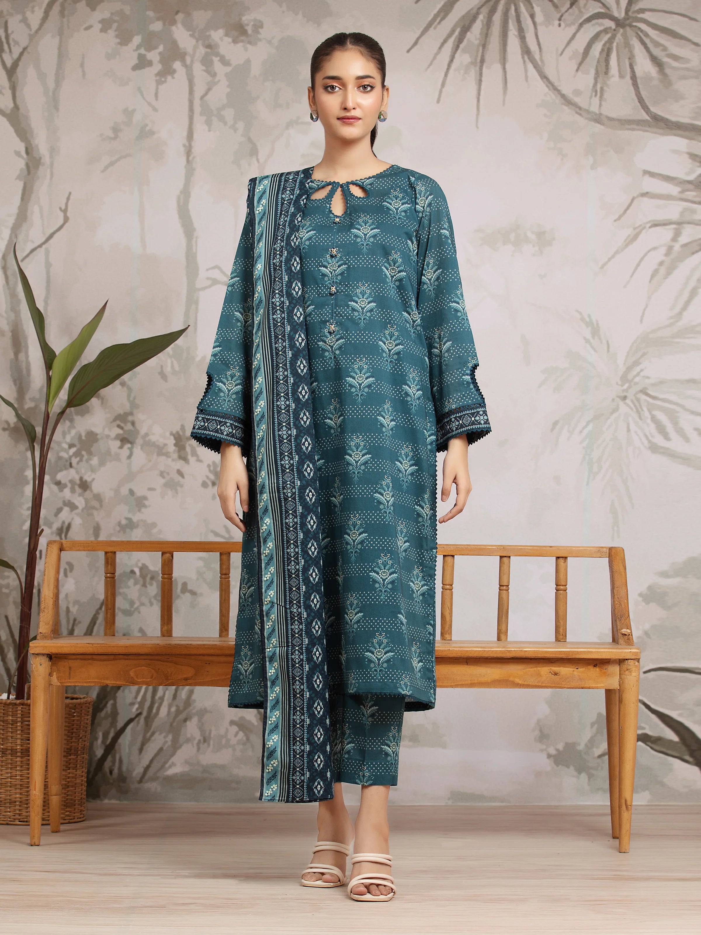 Unstitched Teal Printed Khaddar 3 Piece - EWU24A3-29603-3P