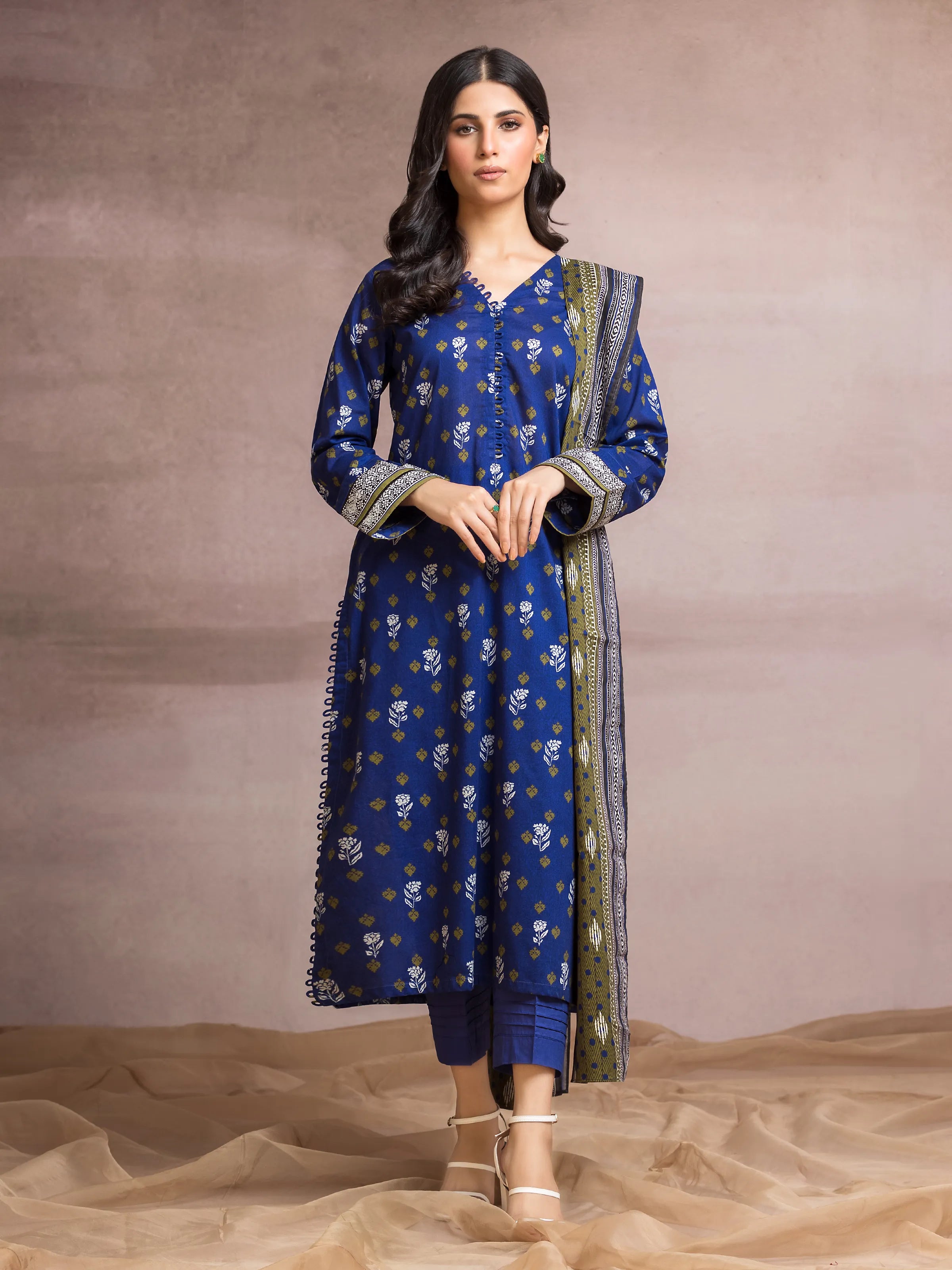 Unstitched Blue Printed Cambric 3 Piece - EWU24A2-27120-3P