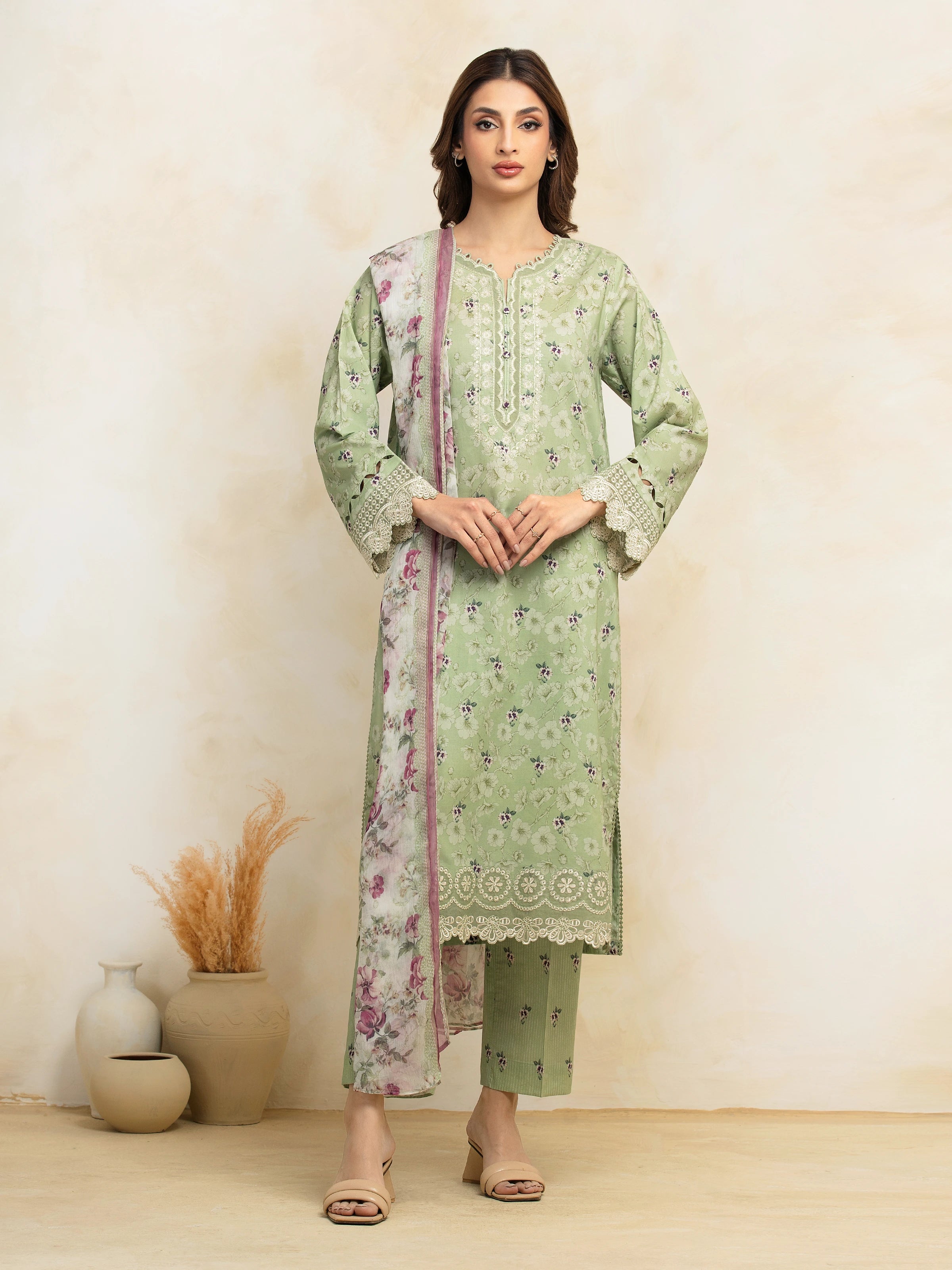 Unstitched Light Green Embroidered Lawn 3 Piece - EWU5V1-31094-3P