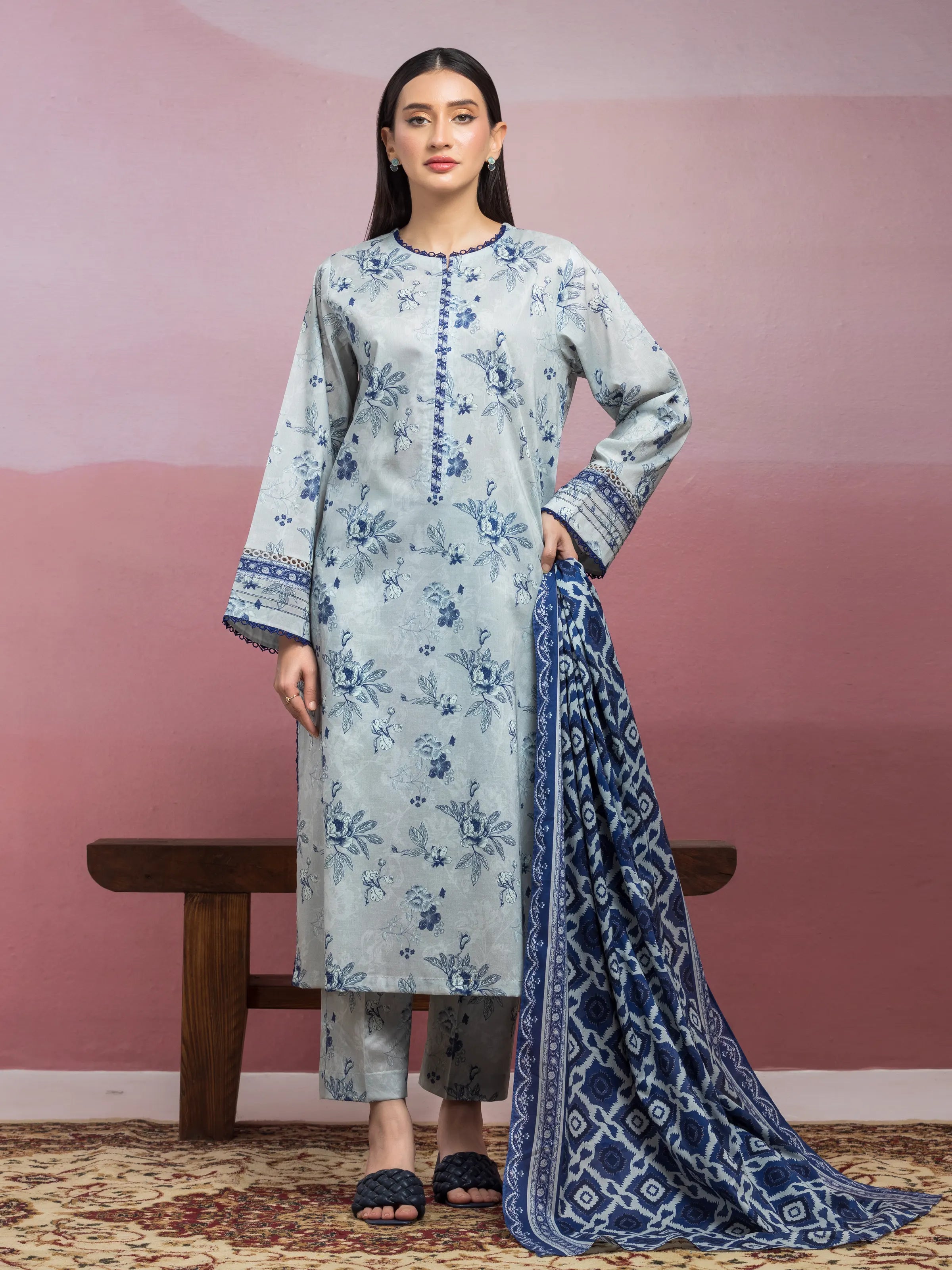 Unstitched Grey Printed Lawn 3 Piece - EWU5A1-35063-3P