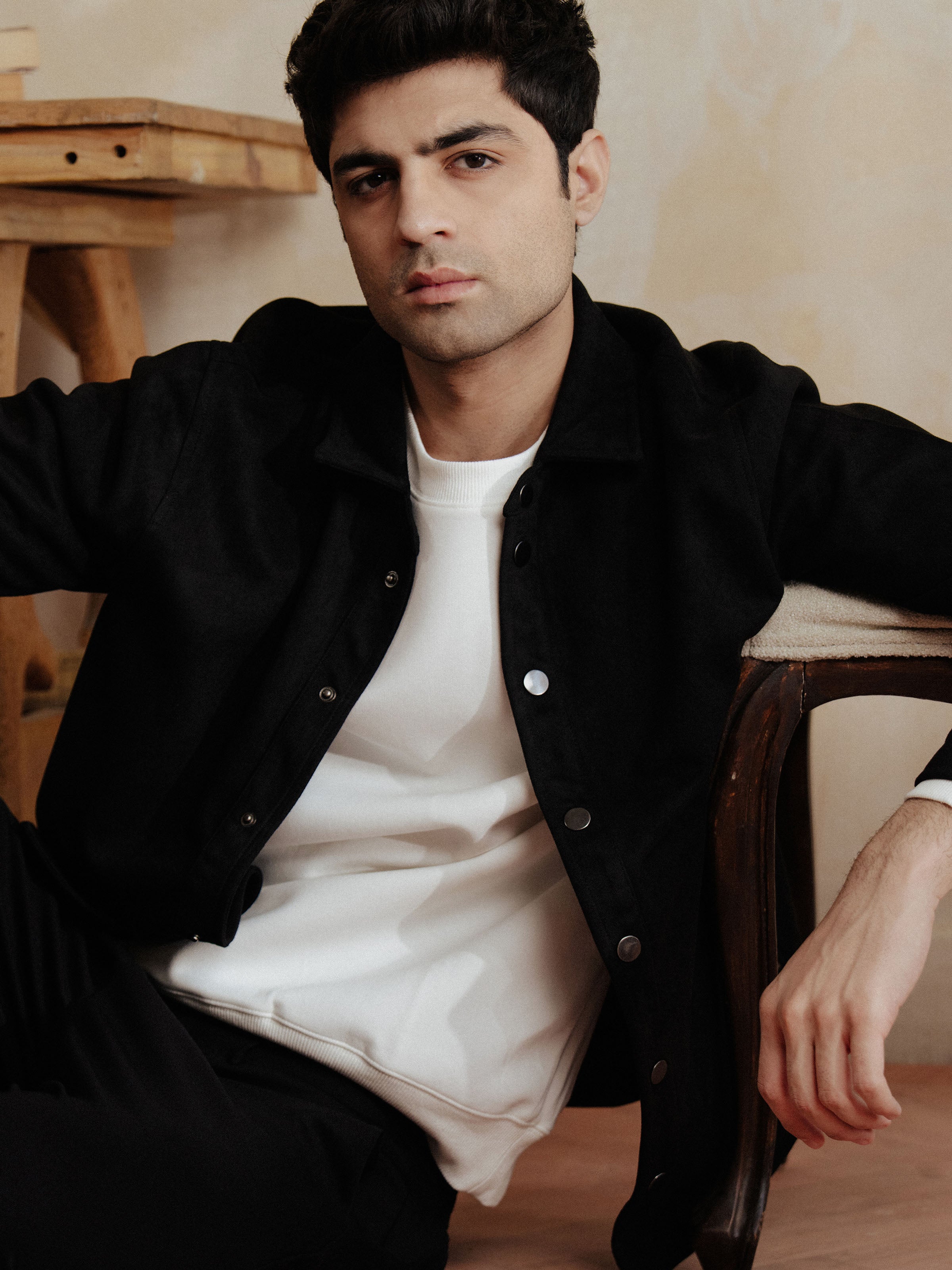 edenrobe Men's Black Shacket - EMTJS24-005 – edenrobe Pakistan