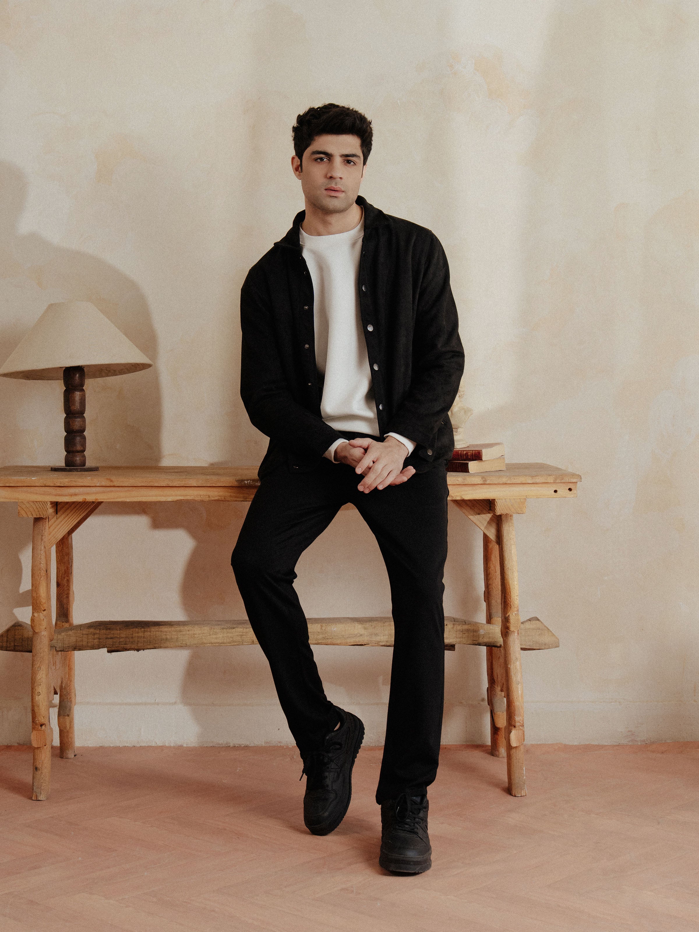 edenrobe Men's Black Shacket - EMTJS24-005 – edenrobe Pakistan