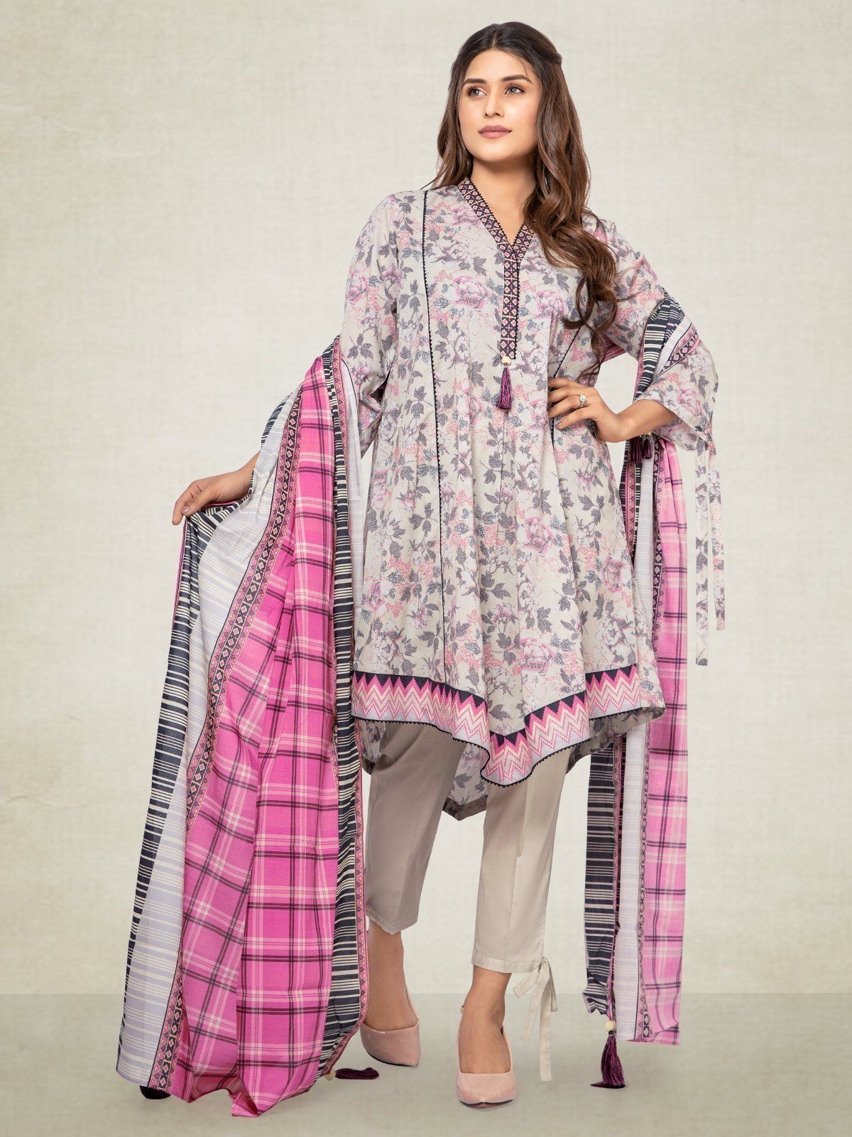 edenrobe Women's Grey Unstitched 2PC Lawn - EWU20A5-20097 – edenrobe ...