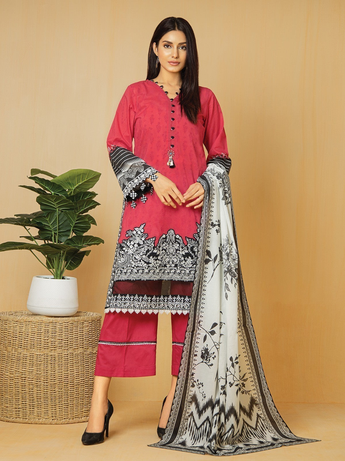 EWU22V1-23709 Unstitched Pink Embroidered Lawn 3 Piece